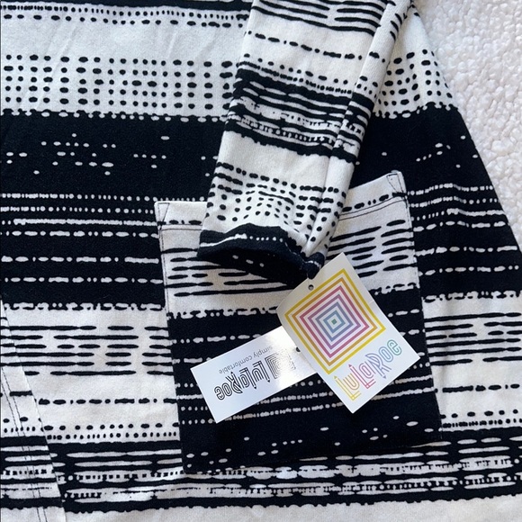 LuLaRoe Black and White Nordic Cardigan - Picture 3 of 7